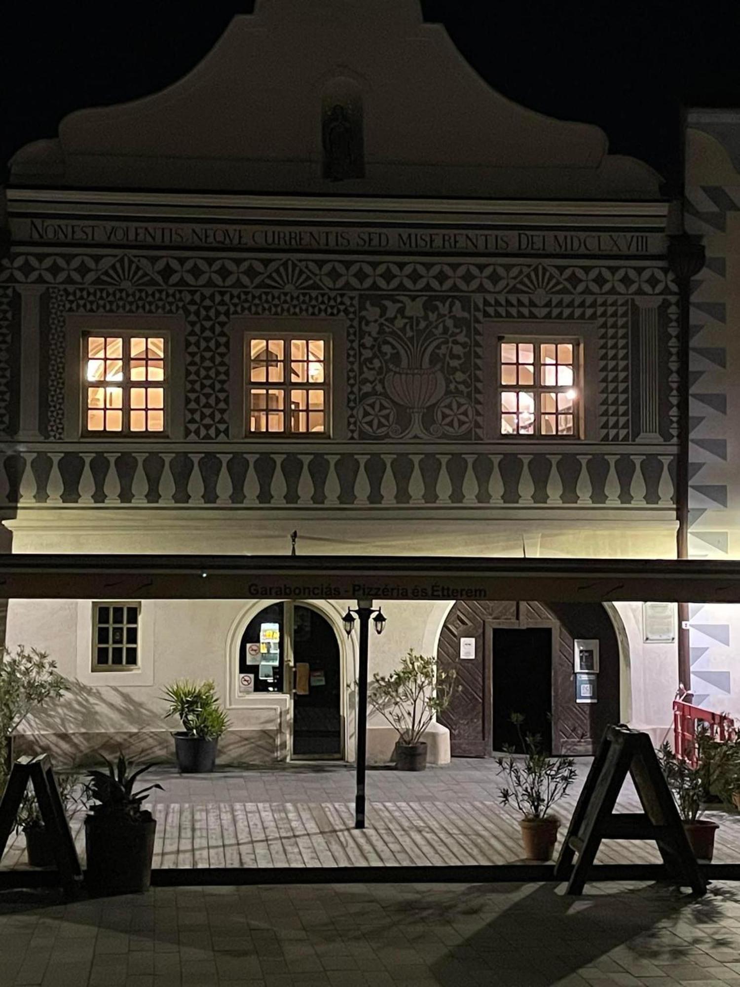 Ferienwohnung Modern Medival Kőszeg Exterior foto